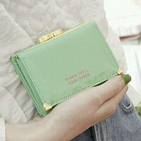 Farra wallet-fe43d5ea5a900f34e3cb6f0fac9663341ddf19c.jpg