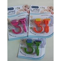 March Special Sale only on MommeShop.Com-lucky-baby-loopy-swivel-stroller-hook.jpg