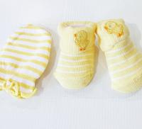 Concorde Baby Shop-sk-crb01-baby-socks-mitten-carter-boy-yellow-chicks-35000.jpg