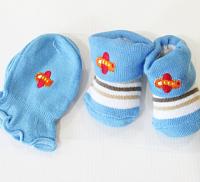 Concorde Baby Shop-sk-crb04-baby-socks-mitten-carter-boy-blue-plane-35000.jpg