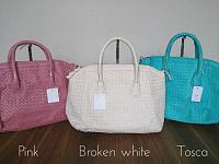 (jual/reseller welcome) tas & sepatu wanita dll, good quality low price-bottega-antigona-01.04-semi-kulit-tp-250.jpg