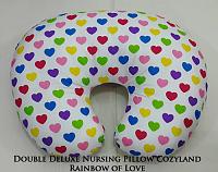 Bantal menyusui jumbo, cocok buat menyusui bayi kembar, dari Cozyland-double-deluxe-nursing-pillow-cozyland-rainbow-love.jpg