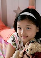 ngarep banget qlo anaknya nanti pengen imut kyk gini...hehe-kim-yoo-jung-6.jpg